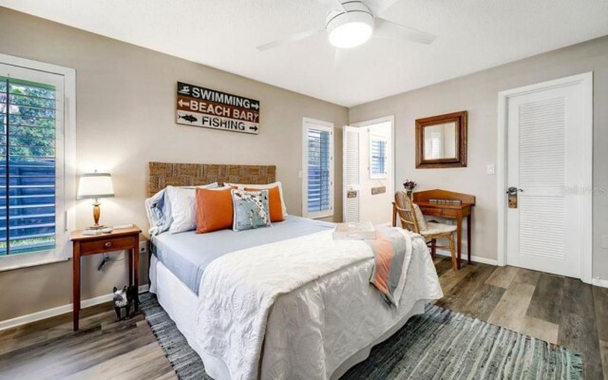 Picture of Home For Sale in Sarasota, Florida, United States