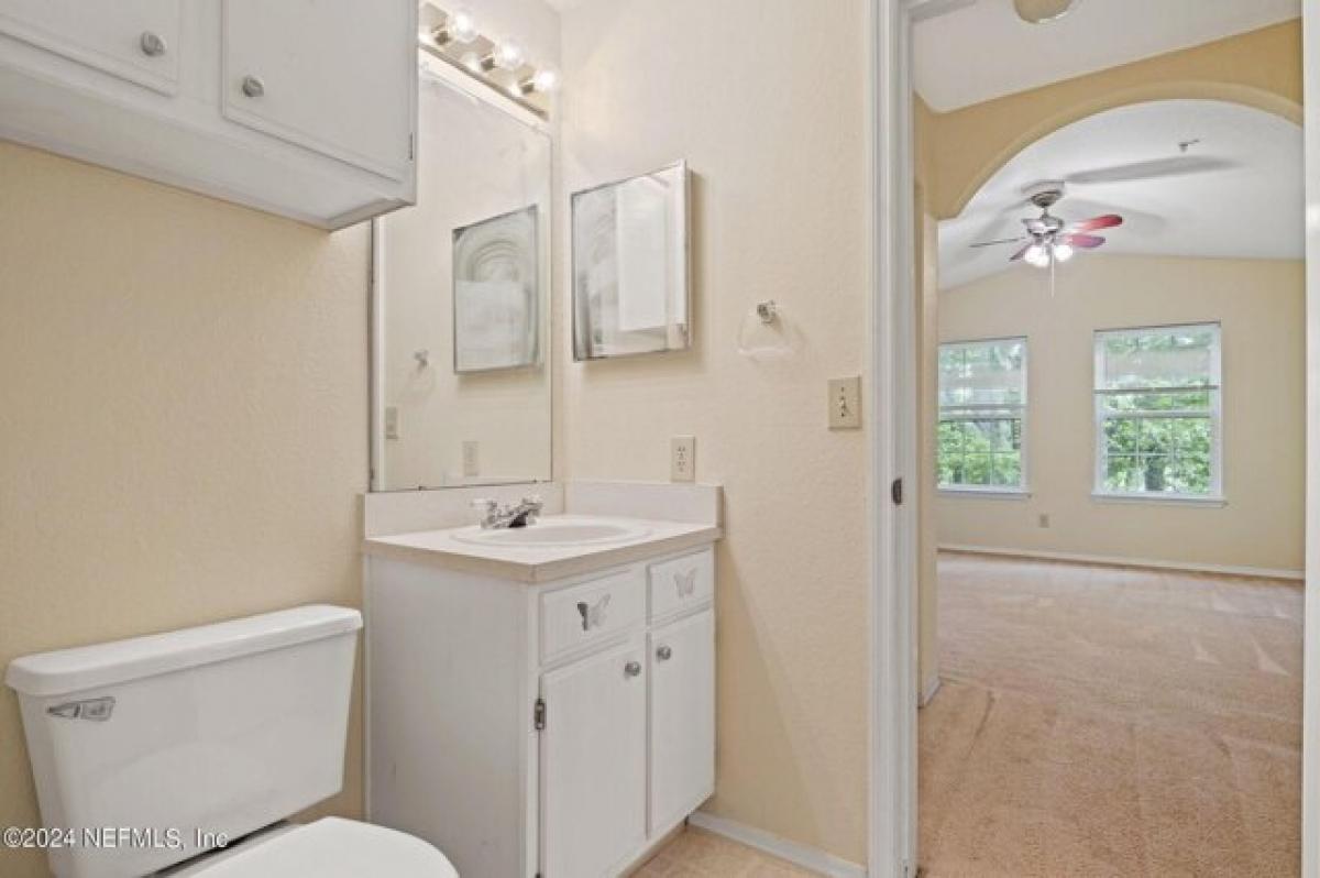 Picture of Home For Sale in Jacksonville, Florida, United States