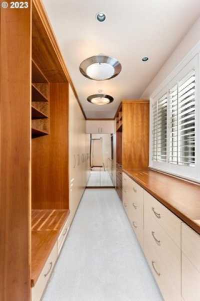 Home For Sale in Portland, Oregon