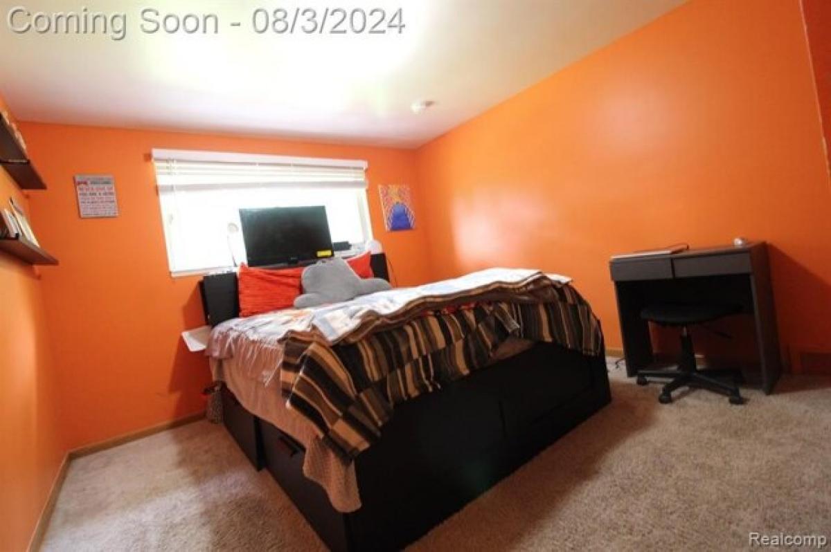 Picture of Home For Sale in Farmington Hills, Michigan, United States