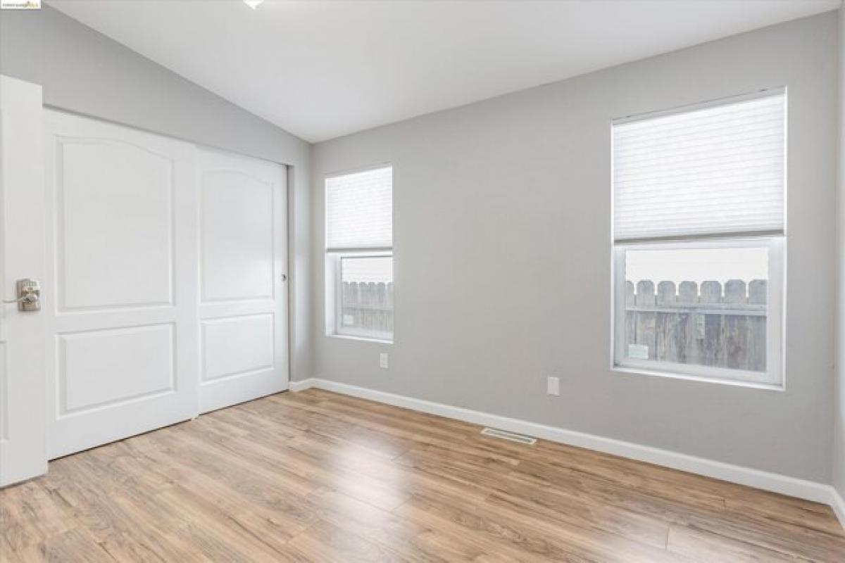 Picture of Home For Sale in Concord, California, United States