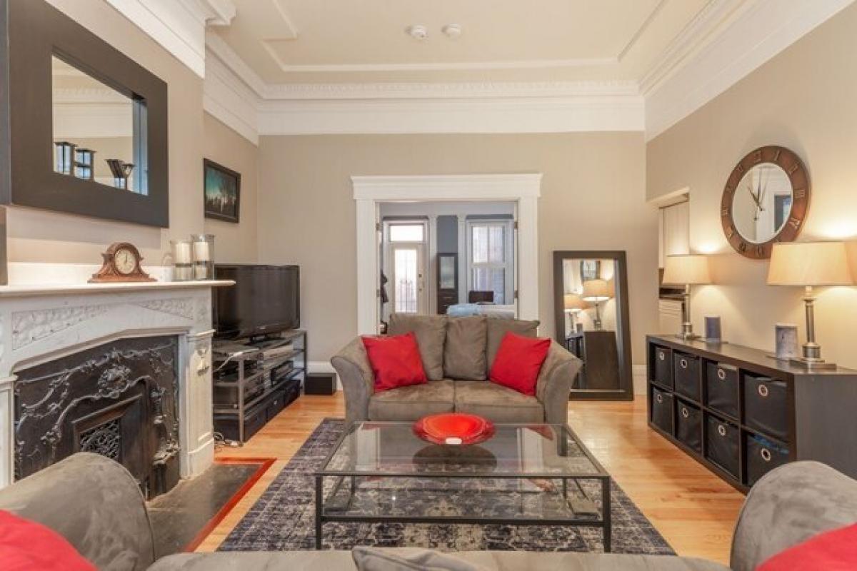 Picture of Home For Sale in Boston, Massachusetts, United States