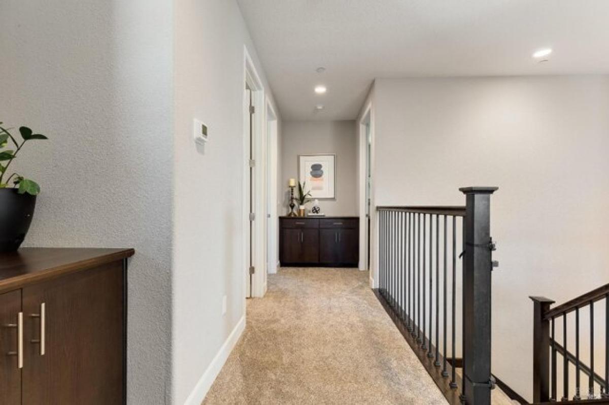 Picture of Home For Sale in Fairfield, California, United States