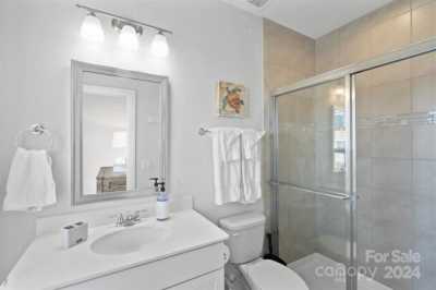 Home For Sale in Charlotte, North Carolina