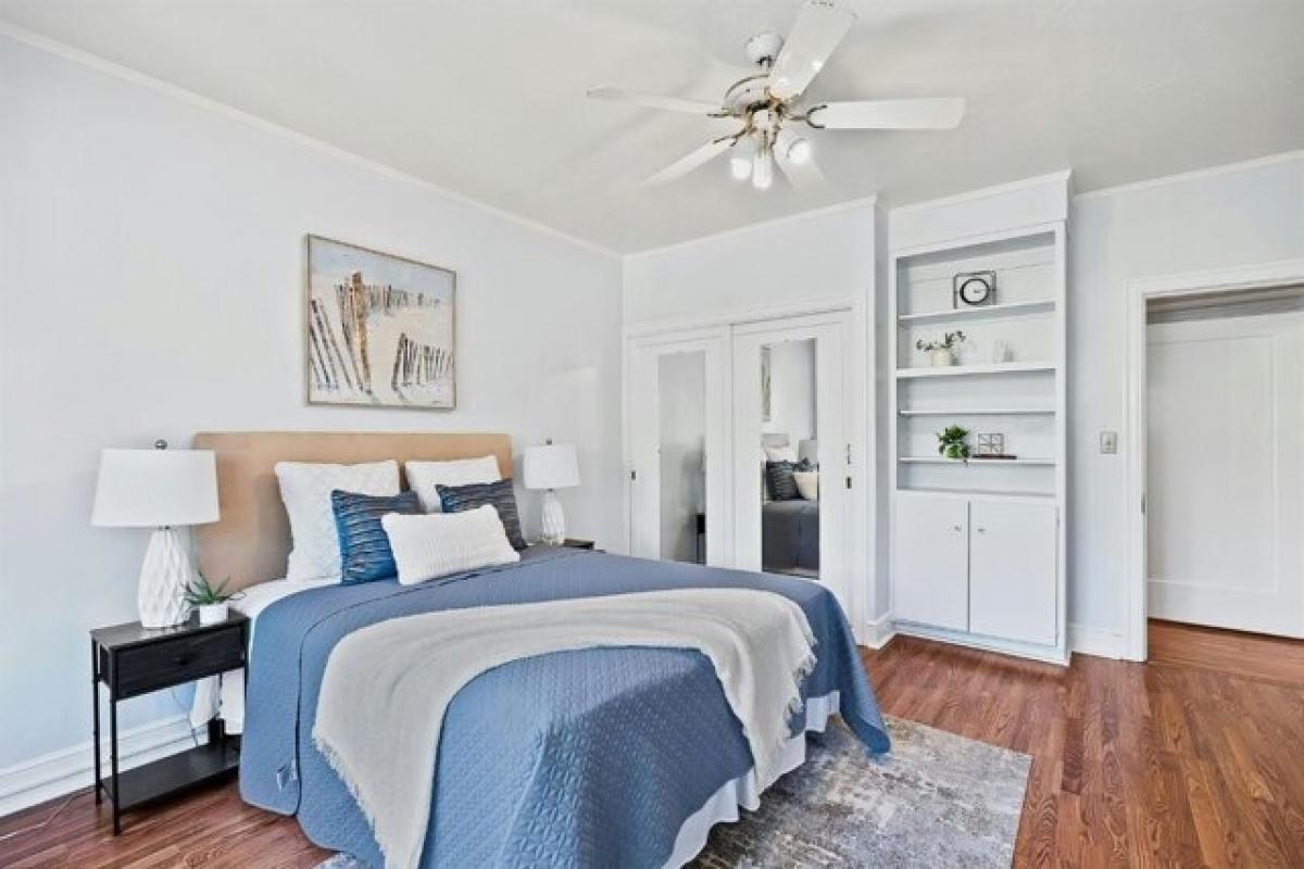 Picture of Home For Sale in Oakland, California, United States