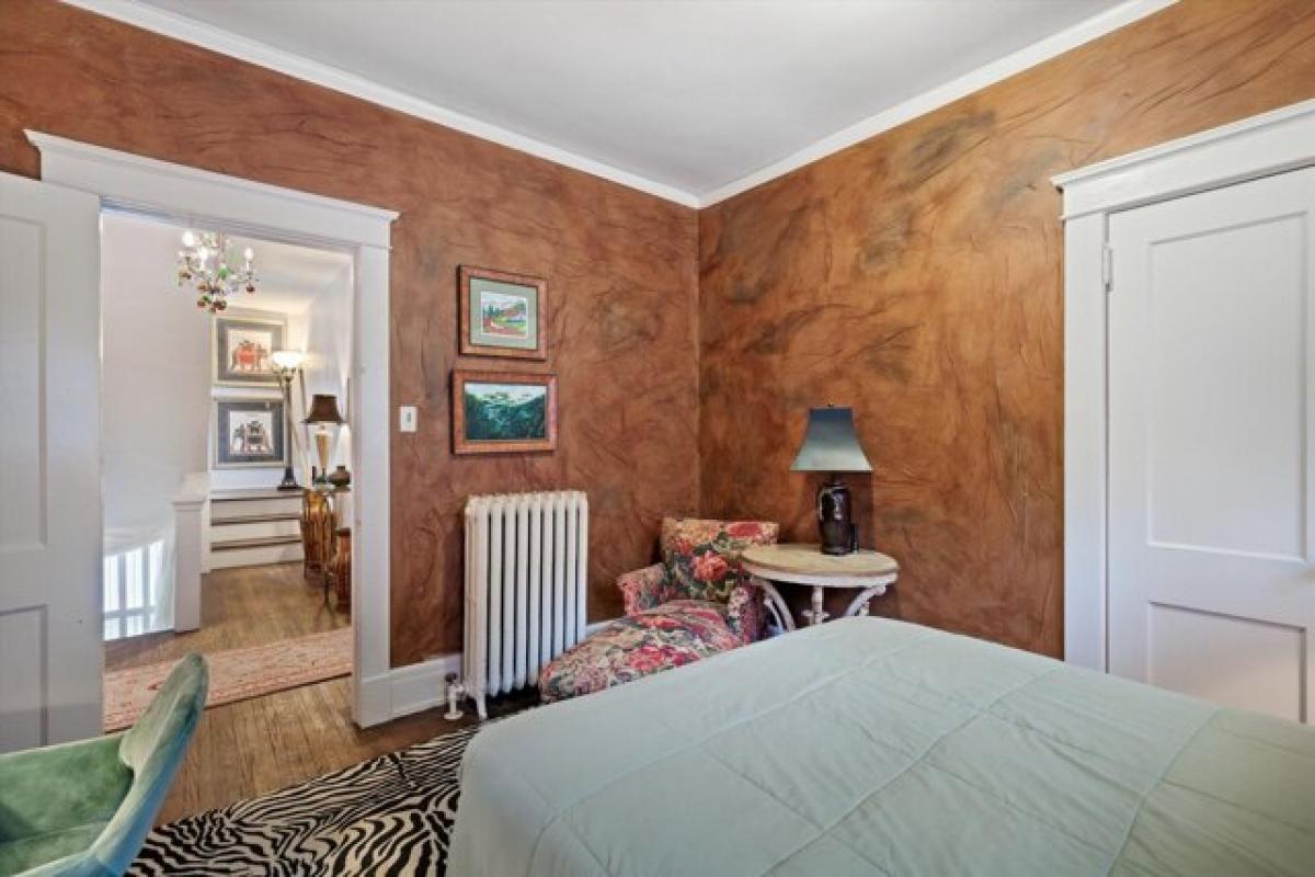 Picture of Home For Sale in Memphis, Tennessee, United States