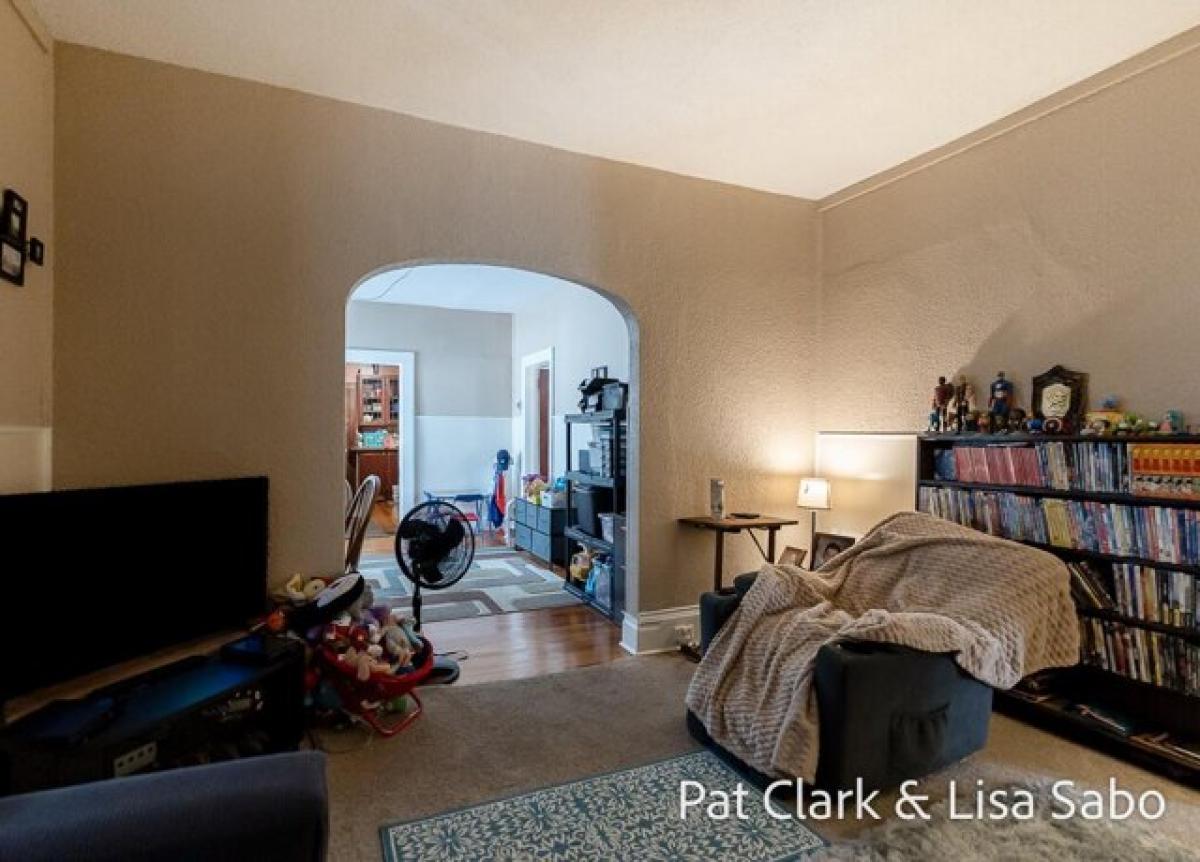 Picture of Home For Sale in Grand Haven, Michigan, United States