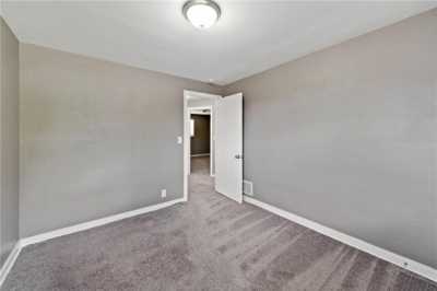 Home For Sale in Pittsburgh, Pennsylvania