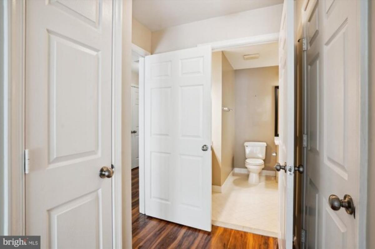 Picture of Home For Sale in Gaithersburg, Maryland, United States