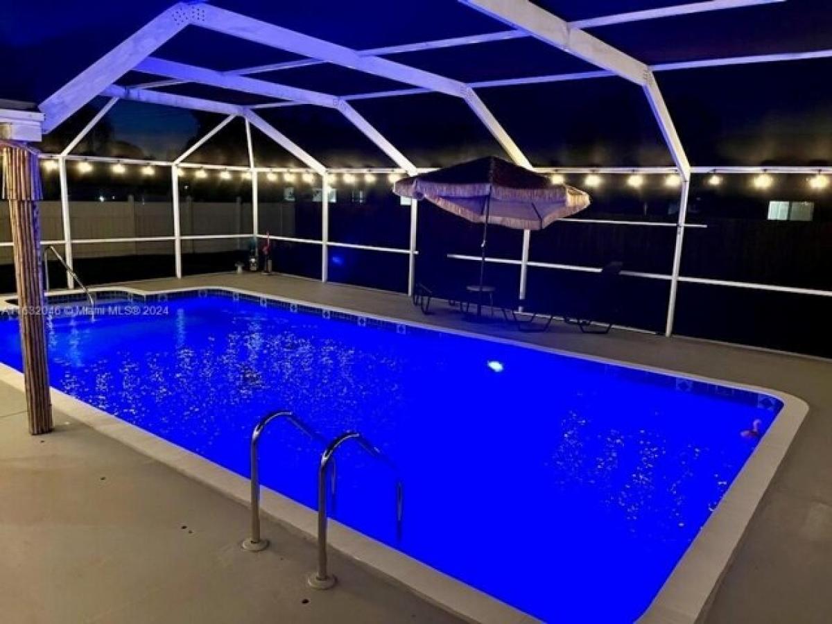 Picture of Home For Sale in Port Saint Lucie, Florida, United States