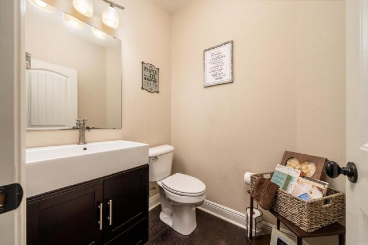 Picture of Home For Sale in Hot Springs, Arkansas, United States