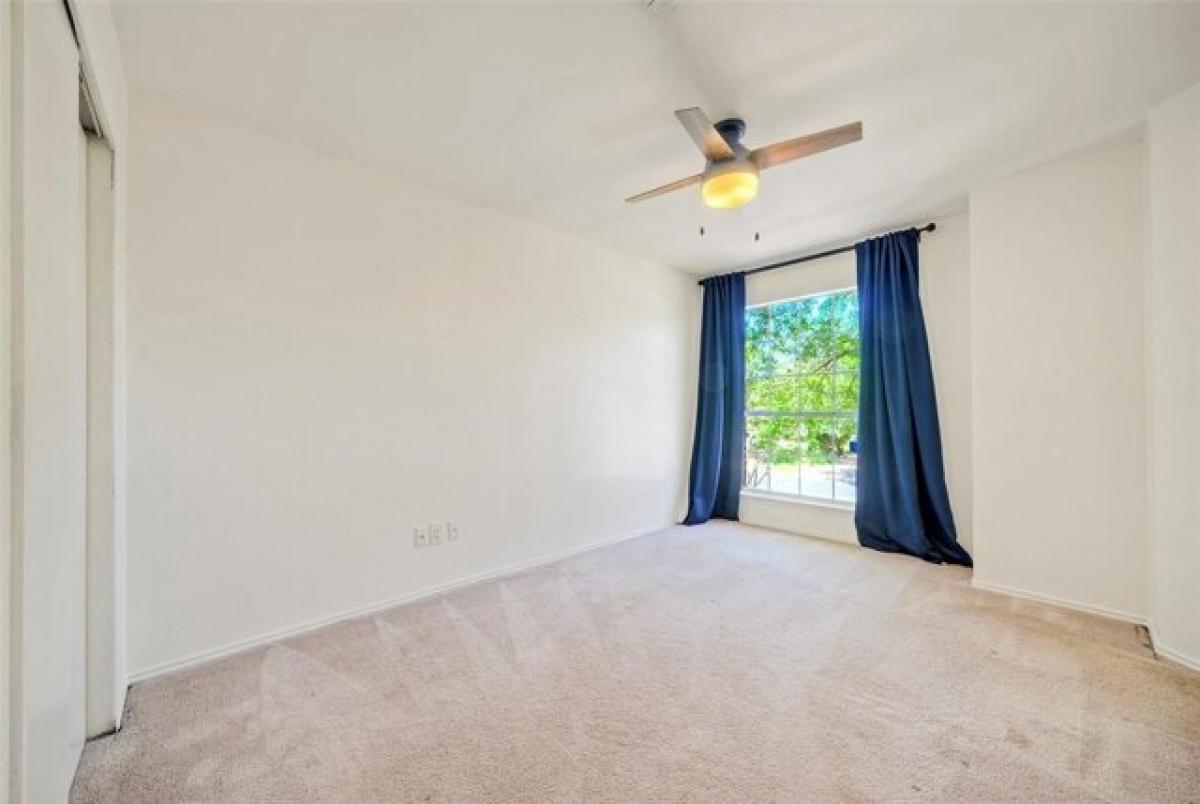 Picture of Home For Sale in Austin, Texas, United States