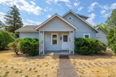Home For Sale in Grants Pass, Oregon