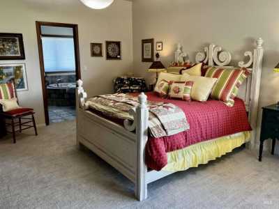 Home For Sale in Mackay, Idaho