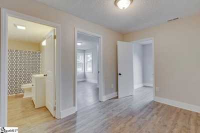 Home For Sale in Taylors, South Carolina