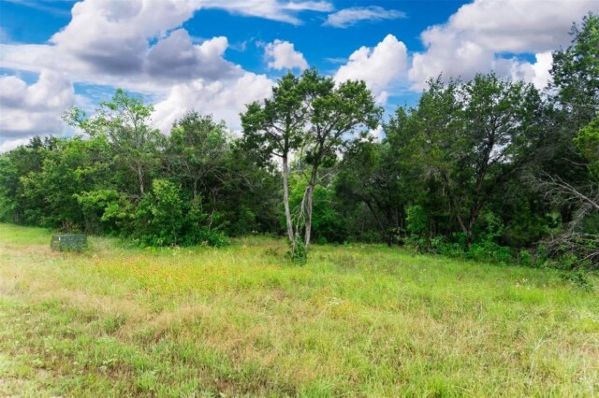 Picture of Residential Land For Sale in Cleburne, Texas, United States