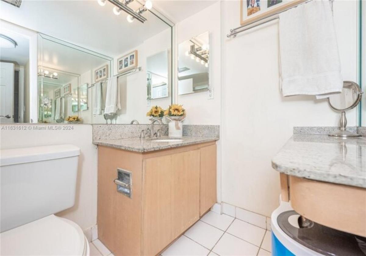 Picture of Home For Sale in Aventura, Florida, United States