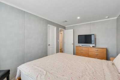 Home For Sale in Defuniak Springs, Florida