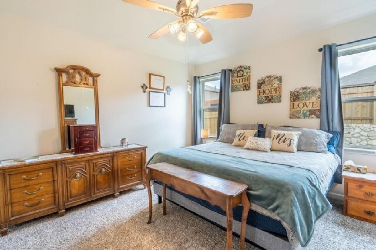 Picture of Home For Sale in Ferris, Texas, United States