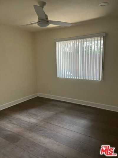 Home For Sale in Sherman Oaks, California