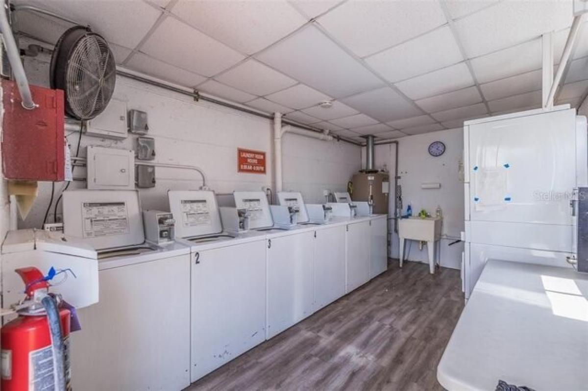 Picture of Home For Sale in Treasure Island, Florida, United States