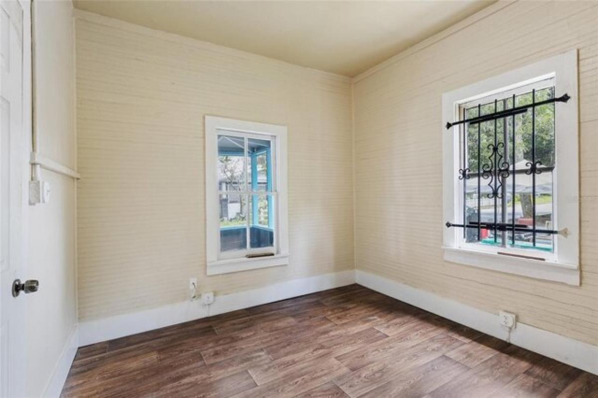 Picture of Home For Sale in Gainesville, Florida, United States