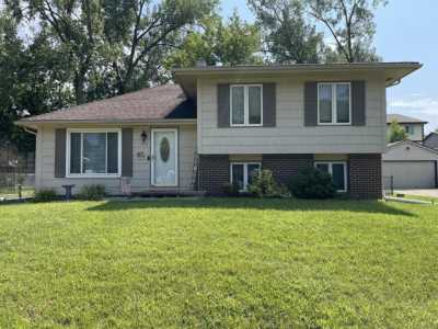 Home For Sale in Ankeny, Iowa