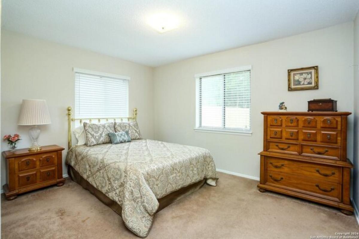 Picture of Home For Sale in Schertz, Texas, United States