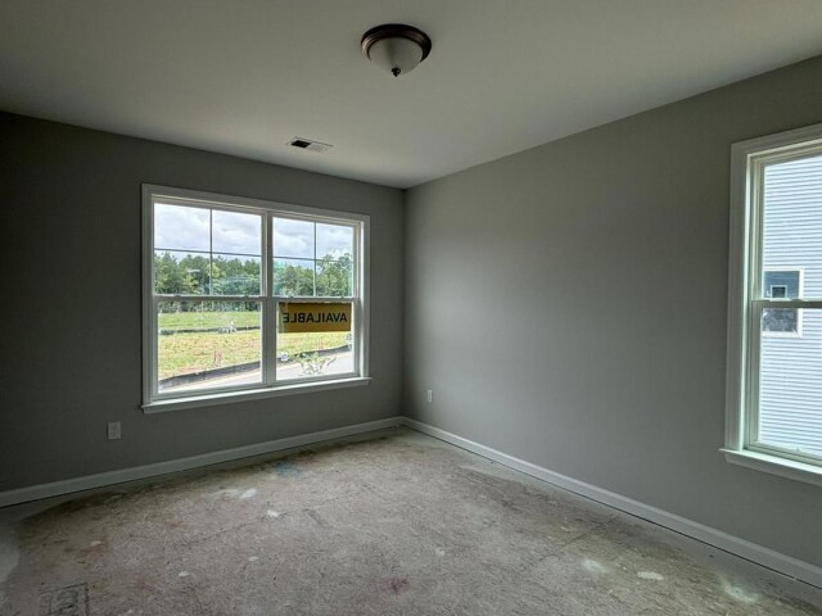 Picture of Home For Sale in Goose Creek, South Carolina, United States