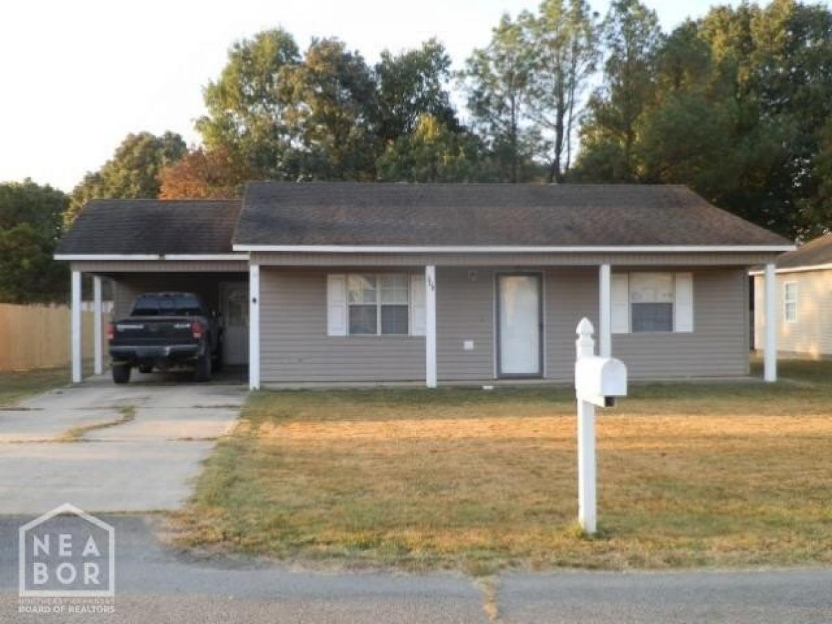Picture of Home For Sale in Paragould, Arkansas, United States