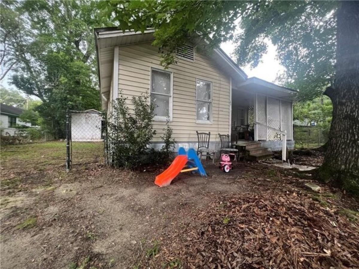 Picture of Home For Sale in Mobile, Alabama, United States