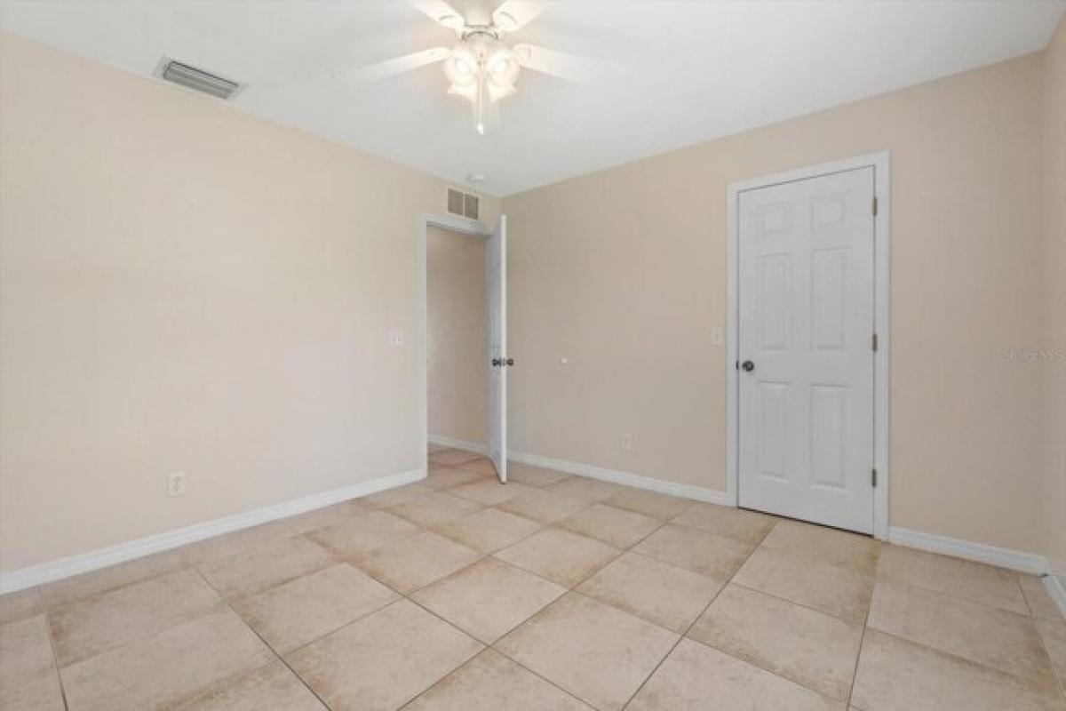 Picture of Home For Sale in Englewood, Florida, United States