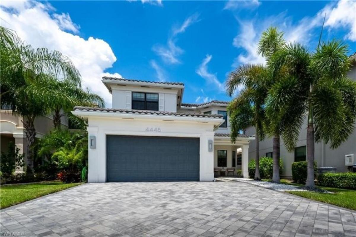 Picture of Home For Sale in Naples, Florida, United States