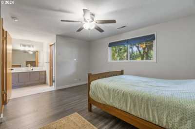 Home For Sale in Ridgefield, Washington