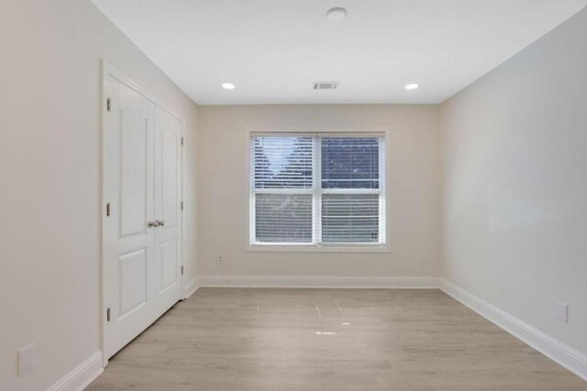 Picture of Home For Sale in Buford, Georgia, United States