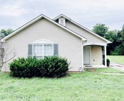 Home For Sale in Jackson, Tennessee
