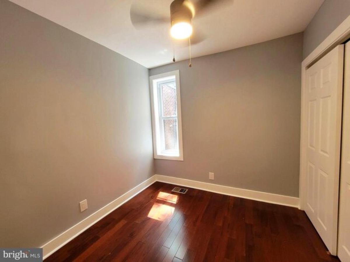 Picture of Home For Sale in Philadelphia, Pennsylvania, United States