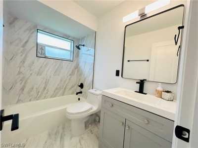 Home For Sale in Port Charlotte, Florida