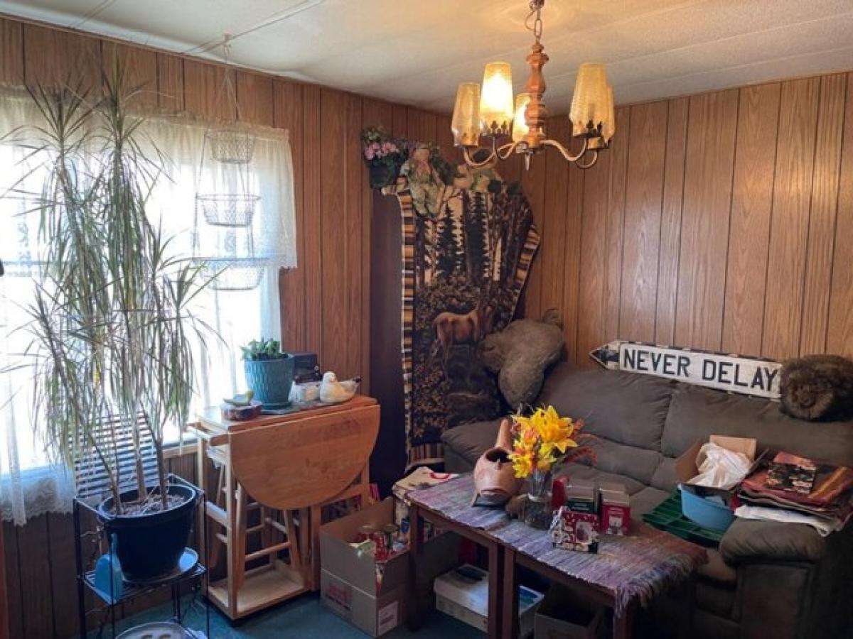 Picture of Home For Sale in South Lake Tahoe, California, United States