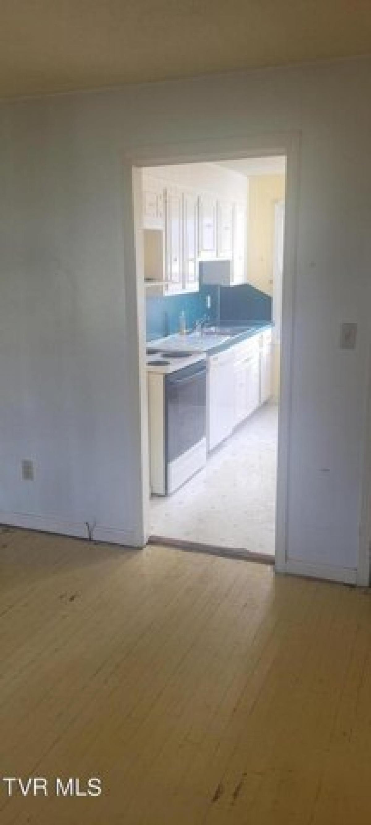 Picture of Home For Sale in Kingsport, Tennessee, United States