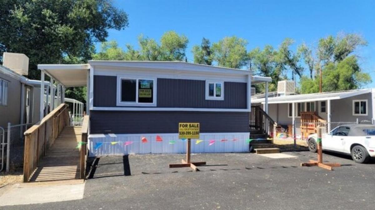 Picture of Home For Sale in Redding, California, United States