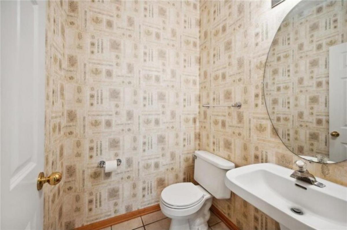 Picture of Home For Sale in Maple Grove, Minnesota, United States