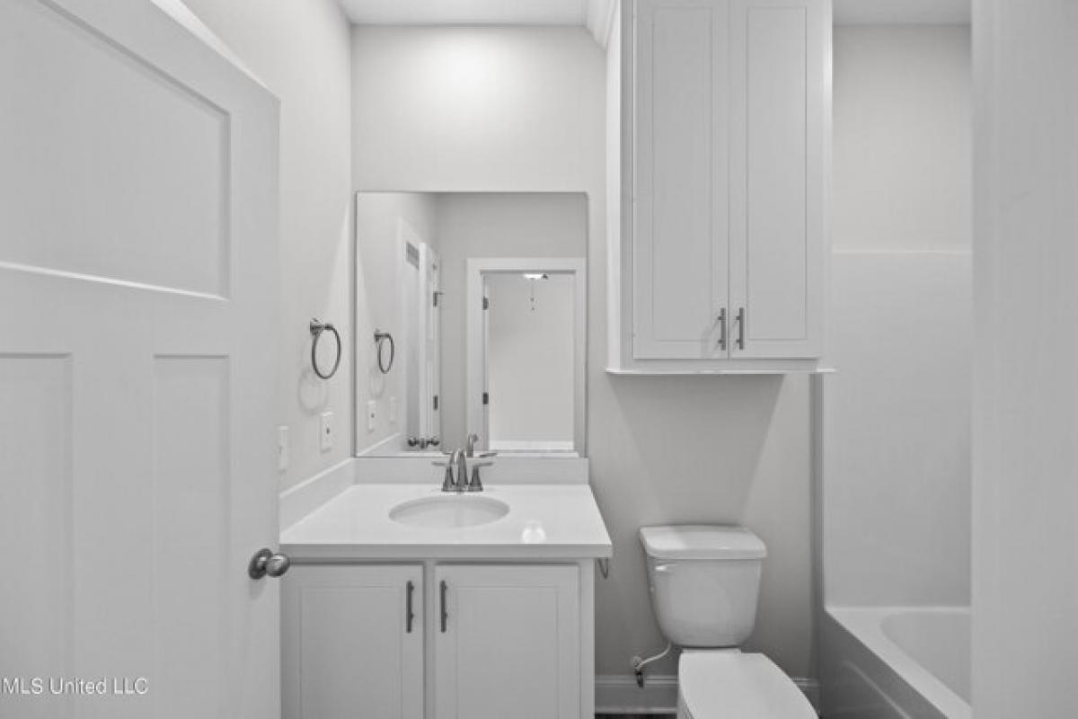 Picture of Home For Sale in Brandon, Mississippi, United States