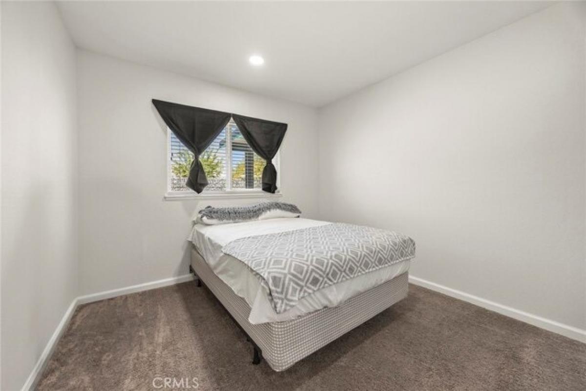 Picture of Home For Sale in Highland, California, United States