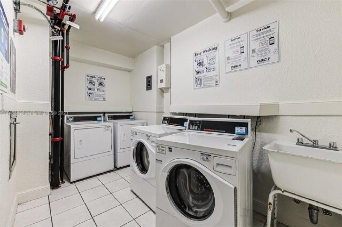 Picture of Home For Sale in Hollywood, Florida, United States