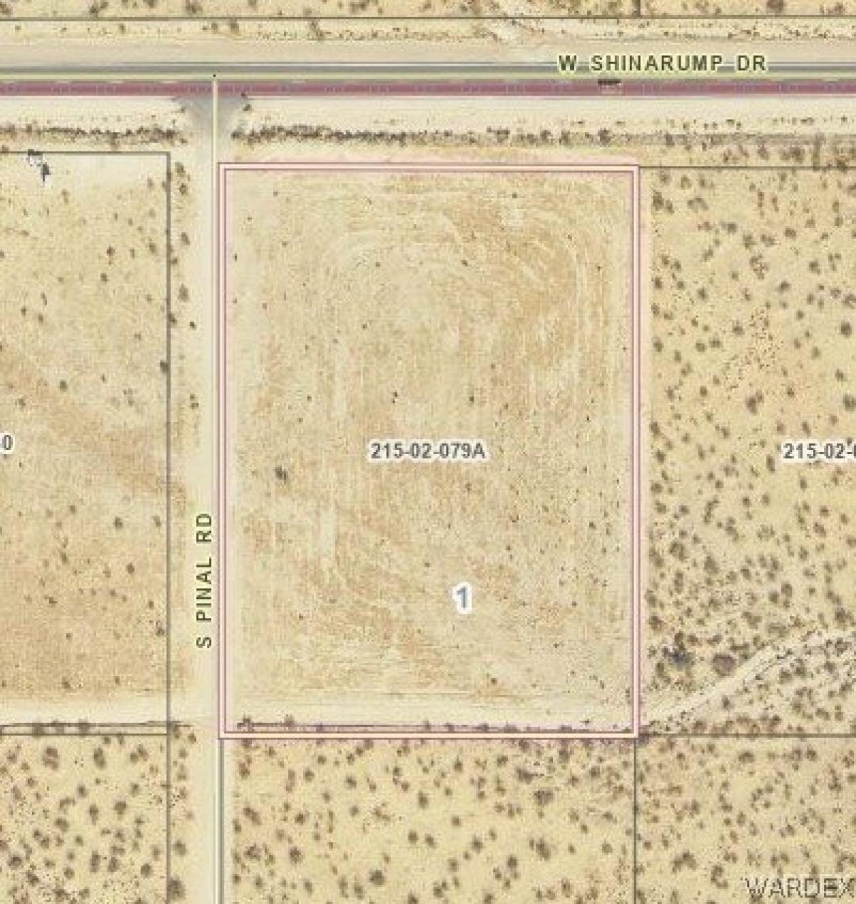 Picture of Residential Land For Sale in Golden Valley, Arizona, United States