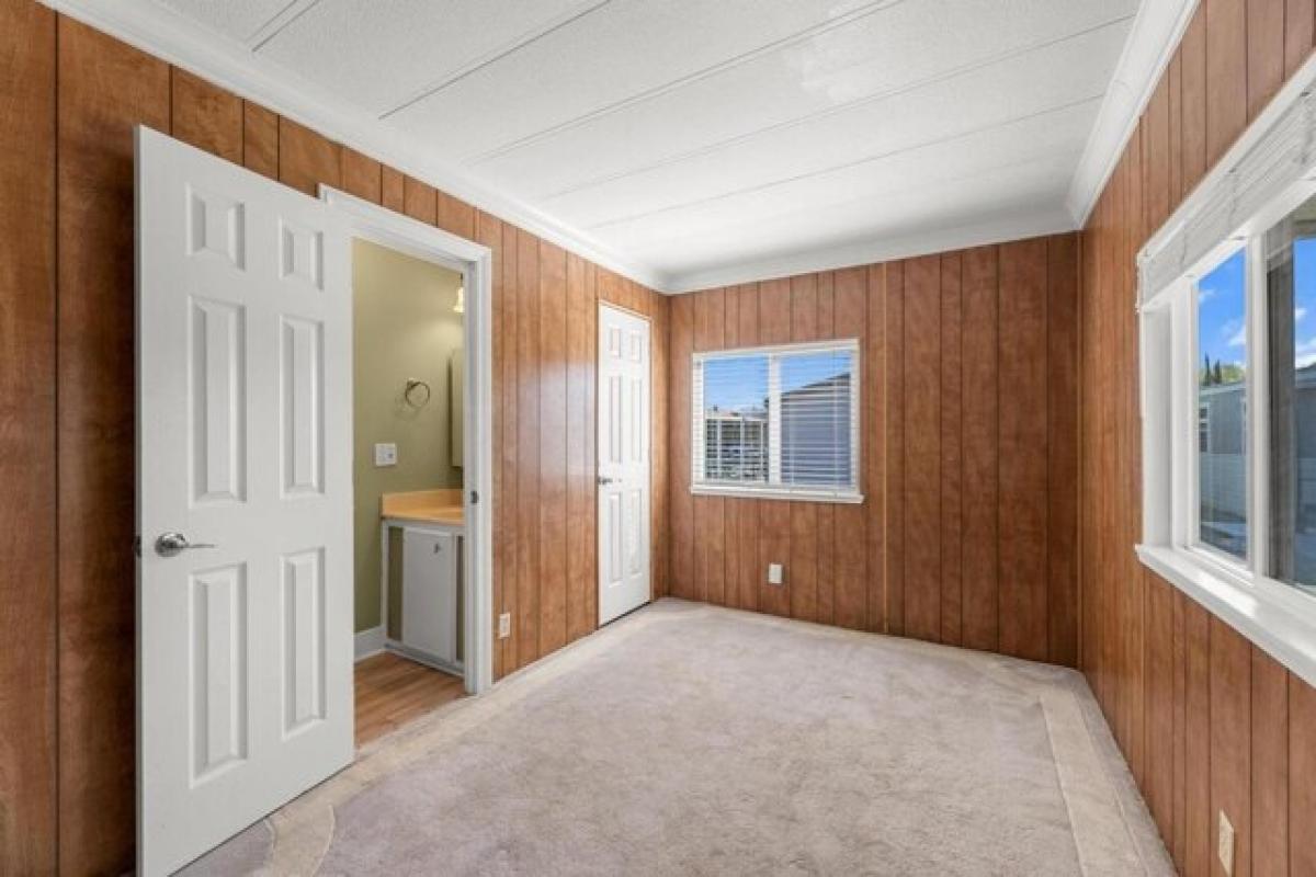 Picture of Home For Sale in Sacramento, California, United States