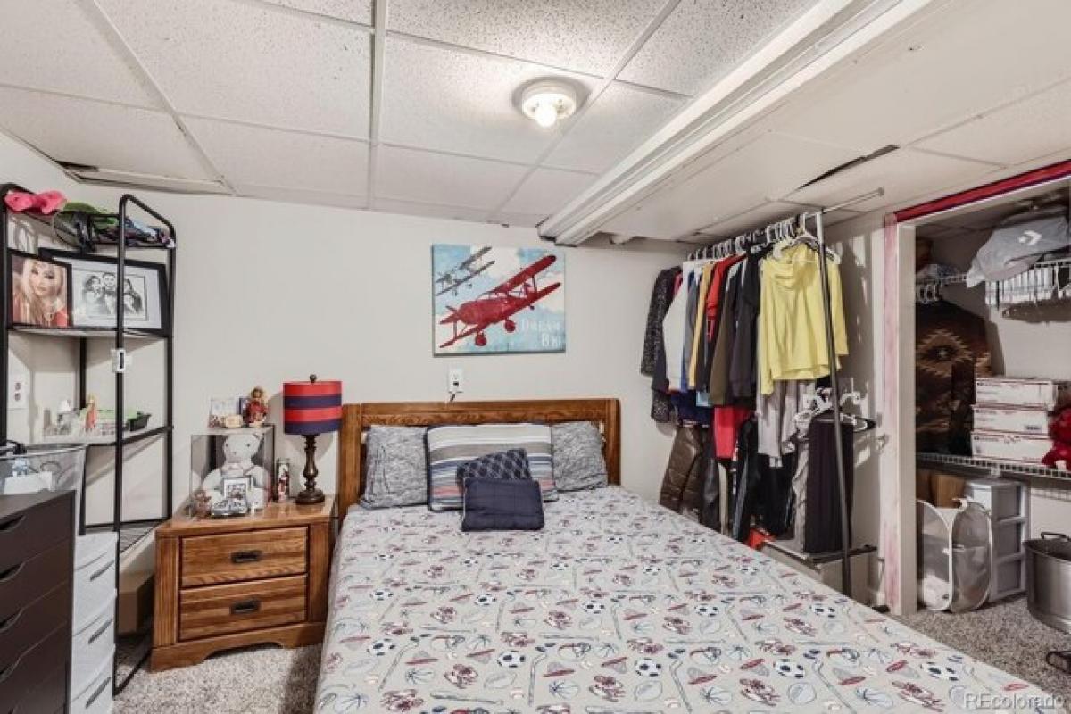 Picture of Home For Sale in Commerce City, Colorado, United States