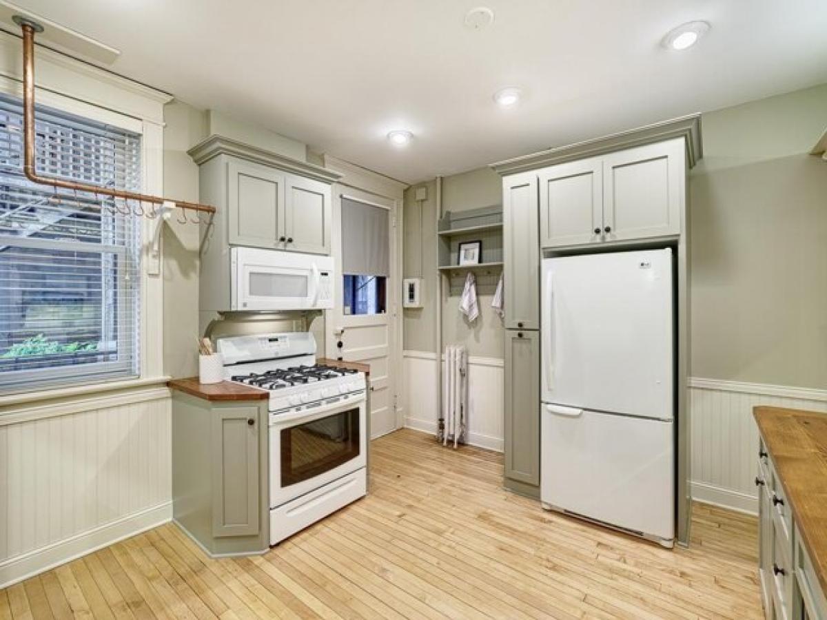 Picture of Home For Sale in Saint Paul, Minnesota, United States