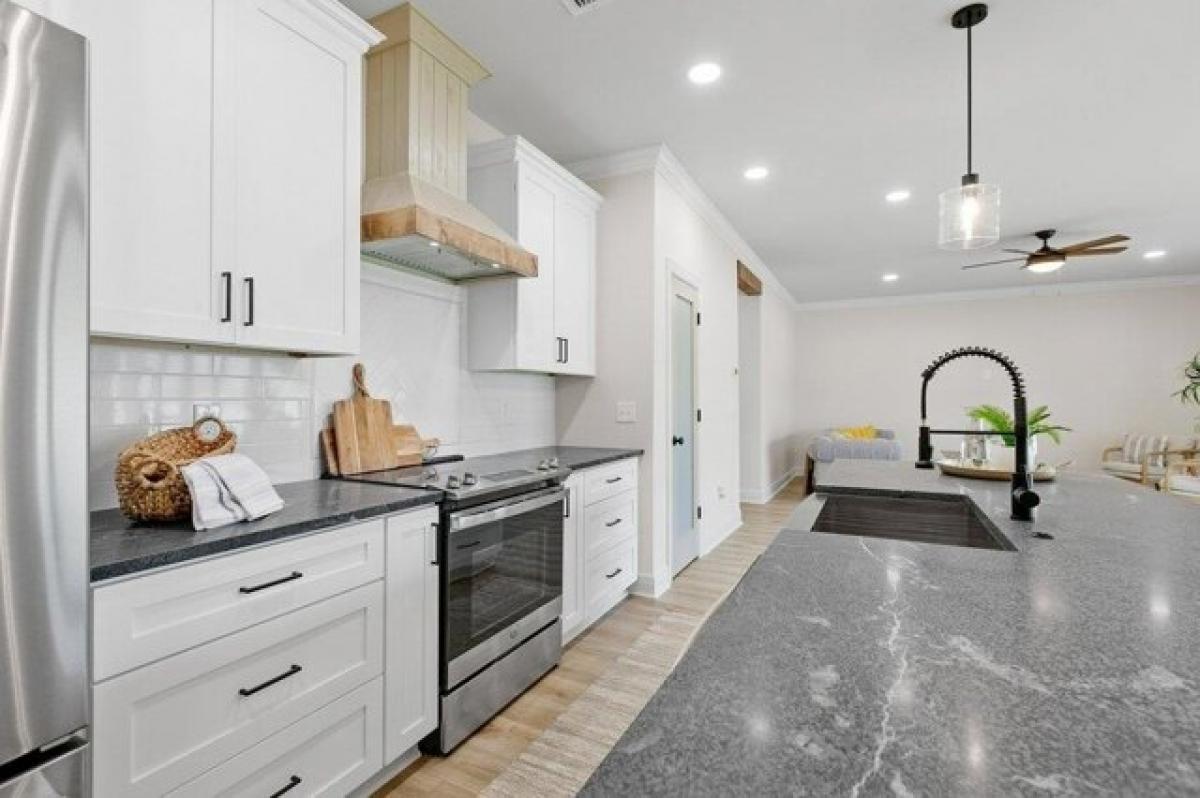 Picture of Home For Sale in Crawfordville, Florida, United States